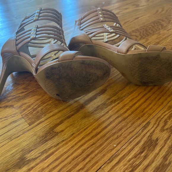 Jessica Simpson Heels - Picture 6 of 6